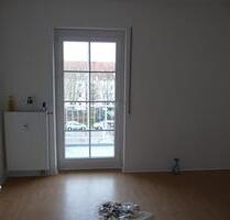 3 ZKB Balkon ab dem 01.04.2026, max. 3 Personen, telef. Anfragen - Kaiserslautern Betzenberg