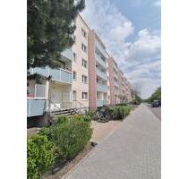 3 Raum Wohnung mit Balkon - 340,00 EUR Kaltmiete, in Halle (Saale) (PLZ: 06132) Silberhöhe