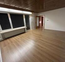 Ruhig&zentral - Modernisierte 3-Zi Hochparterrewohnung mit Balkon - Dortmund Bövinghausen