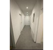 Adenau: moderne 4 Zimmer, Küche Bad Wohnung