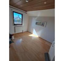 Ruhiges Zimmer in Baienfurt - 425,00&nbsp;EUR Kaltmiete, ca.&nbsp; 11,00&nbsp;m&sup2; in Baienfurt (PLZ: 88255)