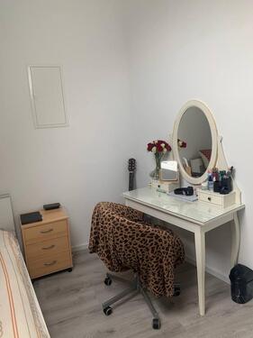 Foto - Zimmer zum vermieten - 325,00 EUR Kaltmiete,