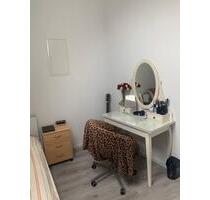 Zimmer zum vermieten - 325,00 EUR Kaltmiete, in Bretten (PLZ: 75015)