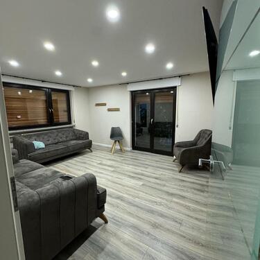 Foto - Wohnung zu vermieten für monanlich 4 Zimmer terasse