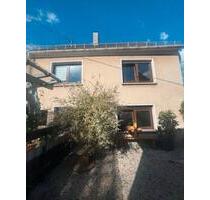 Freistehendes Einfamilienhaus zu vermieten - Mogendorf