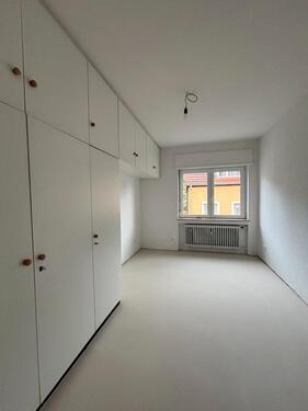 Foto - frisch sanierte 3-Zimmer Wohnung in verkehrsberuhigter Seitenstraße zu vermieten!