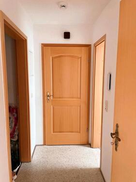 Foto - Helle 2,5-Zimmer-Wohnung mit Parkplatz