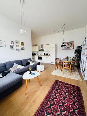 Foto - Vollständig möblierte 2-Zimmer-Wohnung mit außergewöhnlicher Dac