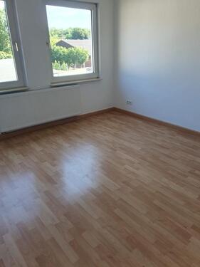 Foto - RE-Hillerheide,60qm, 3 Zimmer KDB, 2. OG, Gas-Etagenheizung