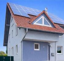 Gr. Einfamilienhaus 223m2 mit PV, Garten&Garage in Hütschenhausen - Ramstein-Miesenbach