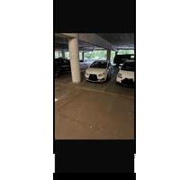 Tiefgaragenstellplatz im Uni-Center - Köln Lindenthal