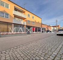 Helle 4-Zimmer-Wohnung mit Balkon direkt am Marktplatz - Aldersbach