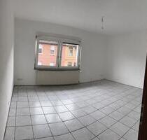 Neu saniert 4 Zimmer Wohnung sofort bezugsfrei 850 kalt miete - Salzgitter Ortschaft Ost