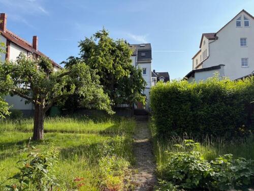 Foto - WOHNUNG MIT KAMINOFEN, EBK, GARAGE & EIGENEN GARTEN !