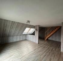 5 Zimmer Dachgeschoss- Maisonette Wohnung in Lünne - Spelle