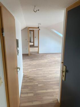 Foto - Dachgeschosswohnung - 700,00&nbsp;EUR Kaltmiete, ca.&nbsp; 95,00&nbsp;m&sup2;