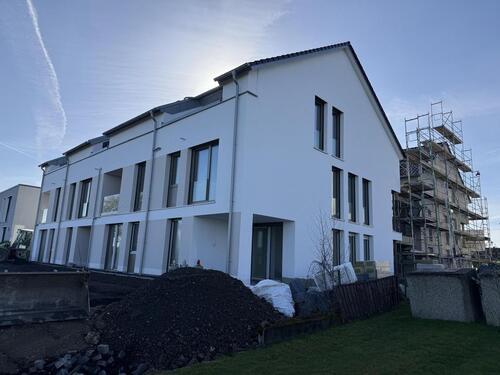 Foto - ***Neubau***KFW40Plus***Einbauküche***Weitblick***4,5 Zimmer-Maisonette***