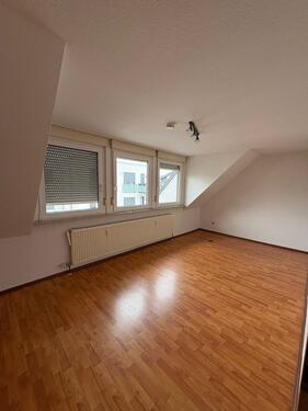 Foto - 3 Zimmer Dachgeschoßwohnung zur Miete in Bruchsal