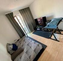 1 Zimmer Wohnung | Balkon | TOP-Lage in Mannheim | 1min zur Tram