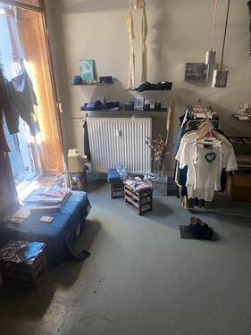 Foto - Shared studio place mieten, ein Arbeit Tisch Platz mieten