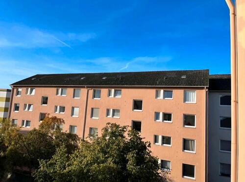 Foto - 1x renoviertes WG Zimmer mit Balkon ab sofort- Warmmiete 550€