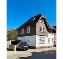 PROVISIONSFREI Doppelhaushälfte mit zwei Wohneinheiten und Garten - Sankt Georgen im Schwarzwald