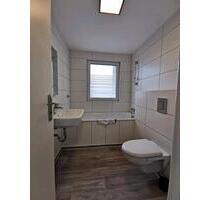 Komplett renovierte 3,5 Zimmer Wohnung im 2. OG - Gelsenkirchen Erle