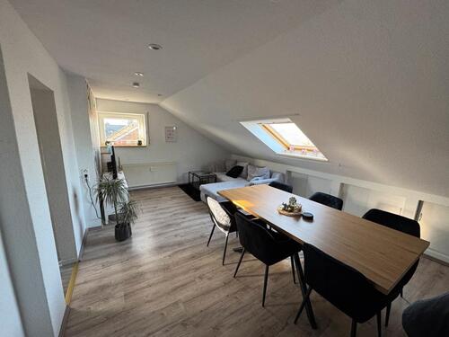 Foto - 2.5 Zimmer Dachgeschoßwohnung zur Miete in Voerde (Niederrhein)
