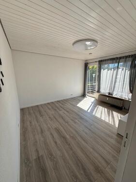Foto - 2 Zimmer Etagenwohnung zur Miete in Neckartenzlingen