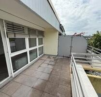 Helle 1,5-Zimmer Wohnung mit Balkon im 3. OG in Ludwigsburg