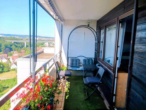 Foto - Moderne 2,5 Zimmer Wohnung im obersten Stock mit Aufzug, Südseite