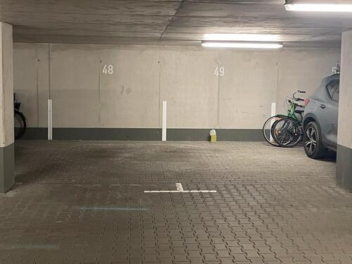 Foto - Tiefgaragen Platz. - 70,00&nbsp;EUR Miete,
