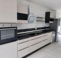 → Moderne 2-Zimmer-Maisonette in Brühl zu vermieten