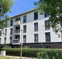 Großzügige 3-Zimmer-Whg. mit Blick in den Südpark, provisionsfrei - Berlin Neukölln