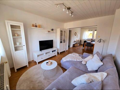 Foto - 4-Zimmer-Wohnung mit Balkon, Terrasse & Garten