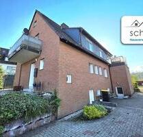 SCHADE HAUSVERWALTUNG - Renovierte 3-Zimmerwohnung mit 2 Balkone und Garage in Herscheid!