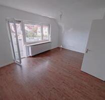 Frisch renovierte DG-Wohnung in See Nähe in Böblingen