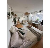 650 € WG-Zimmer im Bonner Zentrum |Frauen-WG|Unmöbiliert