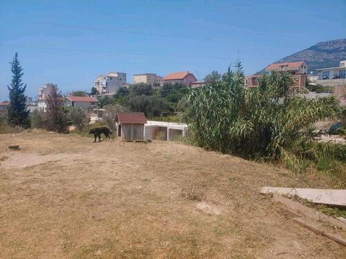 Foto - Baugrundstück in Bar - Montenegro