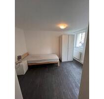 2 ZW in Leonberg zu vermiete - 720,00&nbsp;EUR Kaltmiete, ca.&nbsp; 30,00&nbsp;m&sup2; in Leonberg (PLZ: 71229)