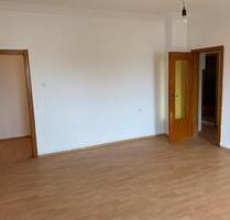 3 Zimmer Kueche Bad etc Voelklingen ca 85 qm - Völklingen