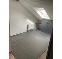 Helle 2,5-Zimmer 51m2 KDB Wohnung ab sofort bezugsfertig - Dormagen Sankt Peter