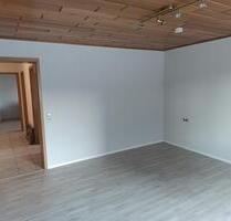 3,5 Zimmer Wohnung vermieten - 1.300,00&nbsp;EUR Kaltmiete, ca.&nbsp; 90,00&nbsp;m&sup2; in Rottenburg am Neckar (PLZ: 72108)