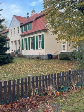 Foto - Traumhafte 4-Zimmer-Dachgeschosswohnung mit Charakter und Garten