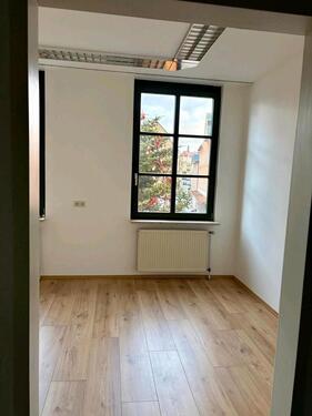 Foto - 7 Zimmer Etagenwohnung in Selb