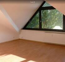 Helle Dachgeschosswohnung im Atelierstil in Innenstadtnähe - Herford