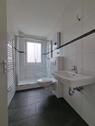 Foto - Verfügbar ab Februar 2026! Ruhig gelegene, modern renovierte 3-Zimmer-Wohnung mit Balkon