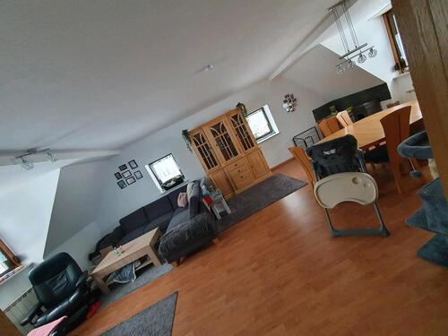 Foto - Dachgeschoßwohnung in Neuendettelsau zur Miete