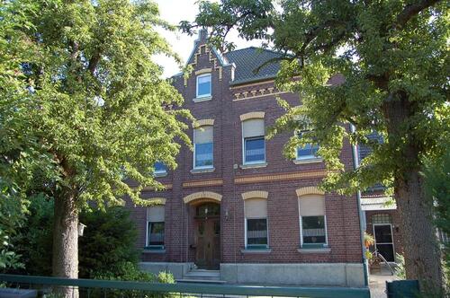 Foto - Lust auf ein neues Zuhause? - 2.300,00&nbsp;EUR Kaltmiete, ca.&nbsp; 250,00&nbsp;m&sup2;