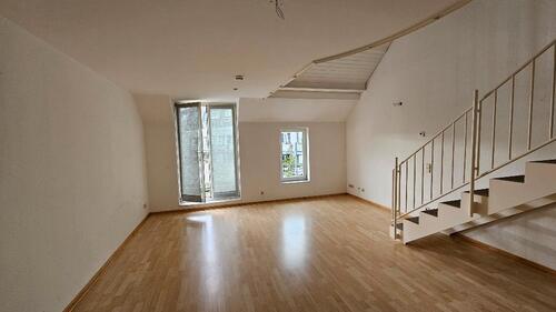 Foto - Platz für die ganze Familie!! Galeriewohnung mit kleinem Balkon